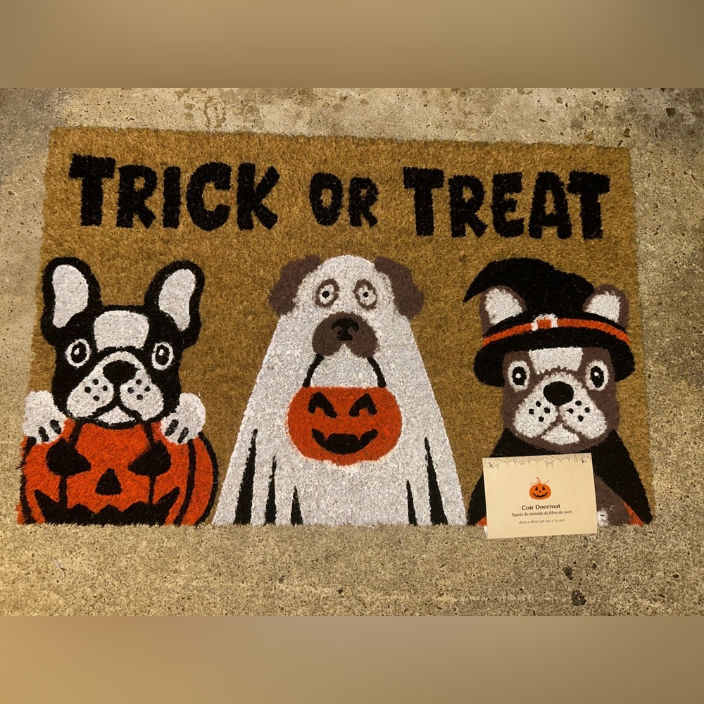 Dog Halloween Doormat
